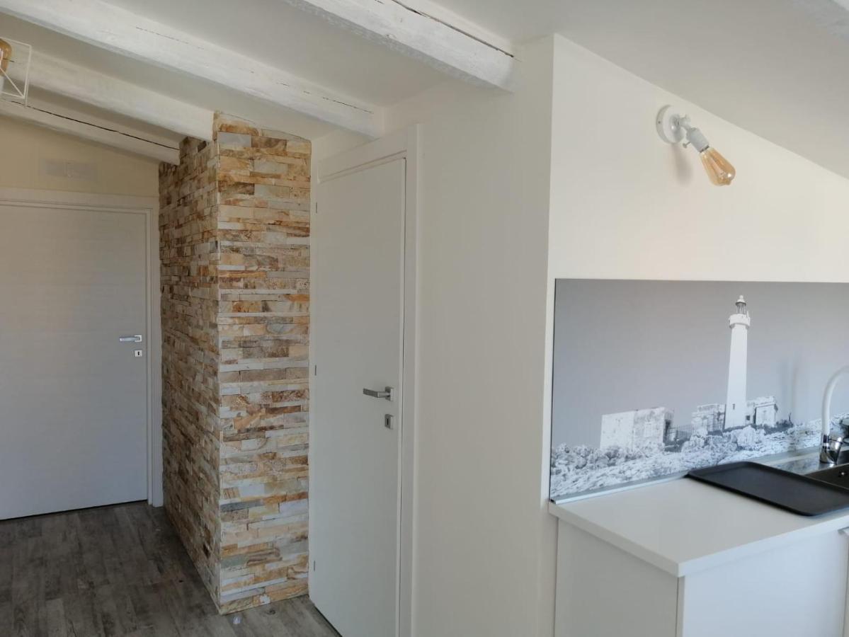 Villa Il Faro Племмирио Экстерьер фото