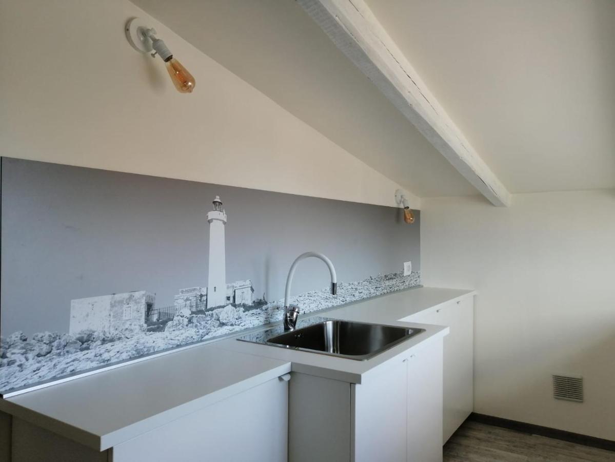 Villa Il Faro Племмирио Экстерьер фото
